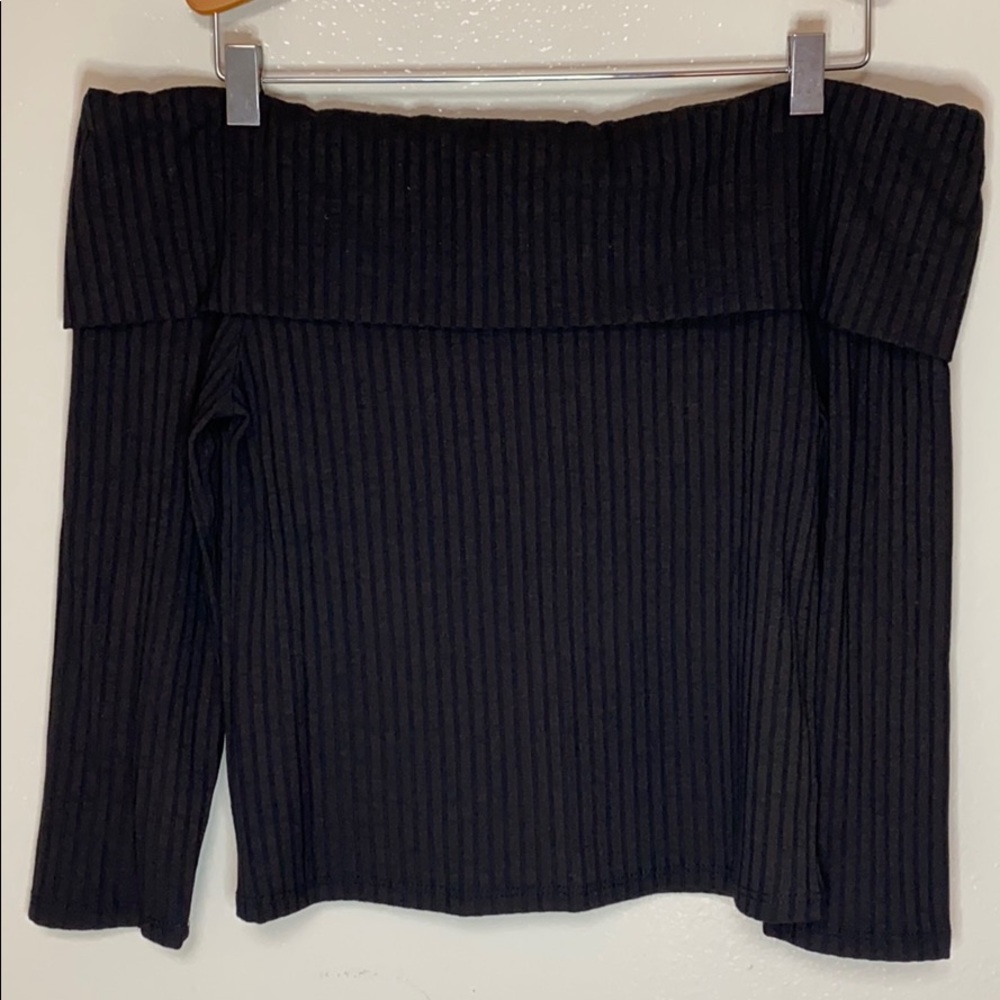 ribbed off shoulder blouse M